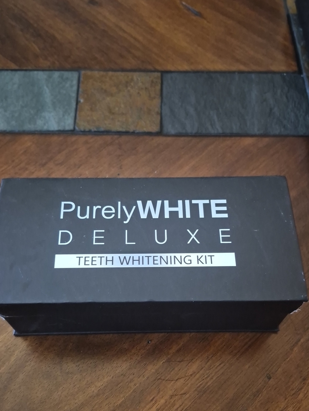 Deluxe Teeth Whitening Kit - White